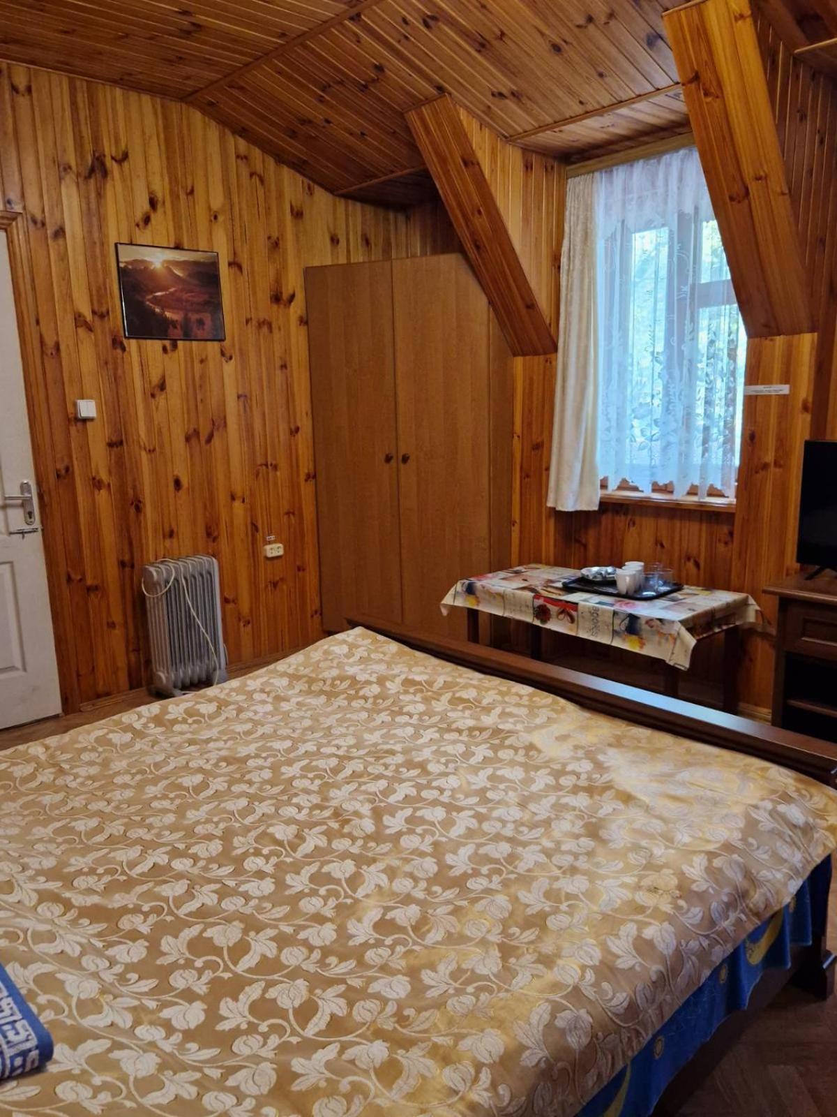 Nautilus Hotel Burlach'ya Balka