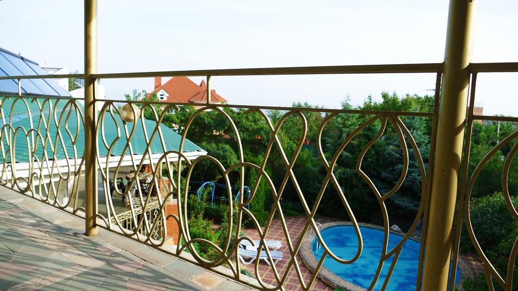 Hotel Nautilus Burlach'ya Balka
