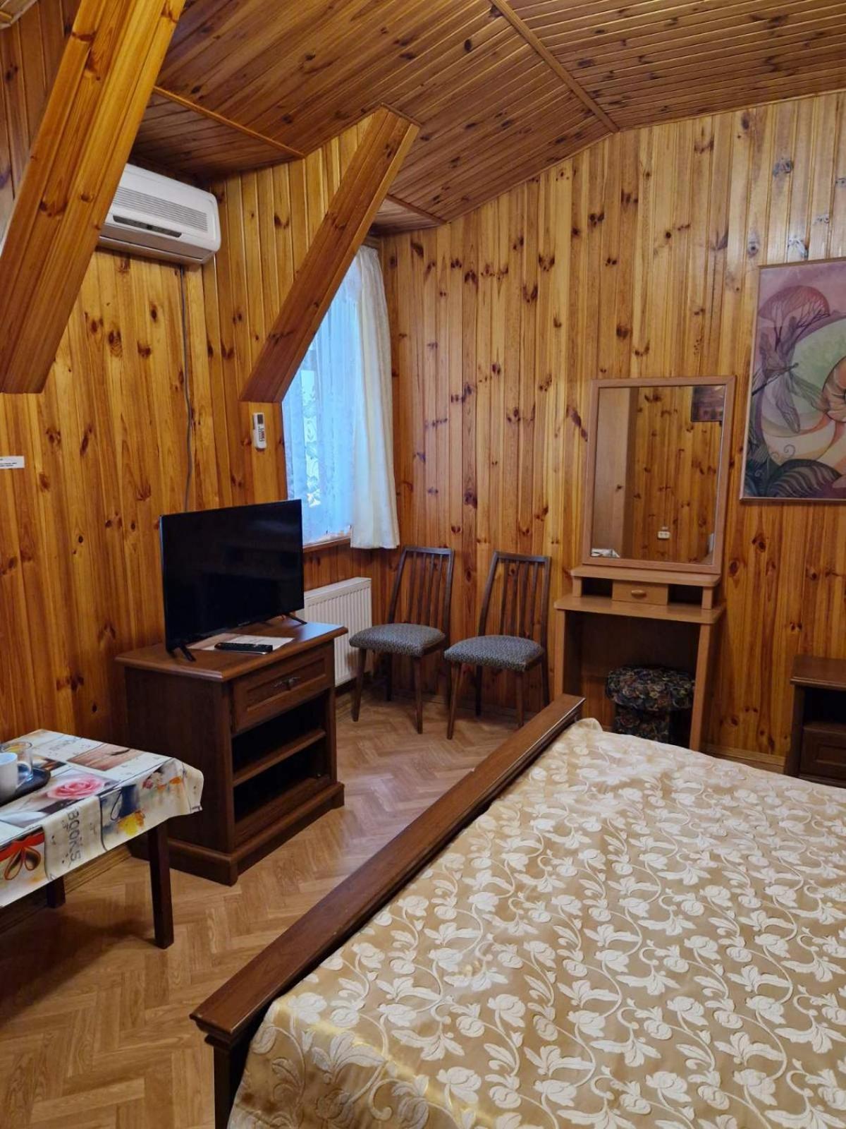 наутилус Отель 2*